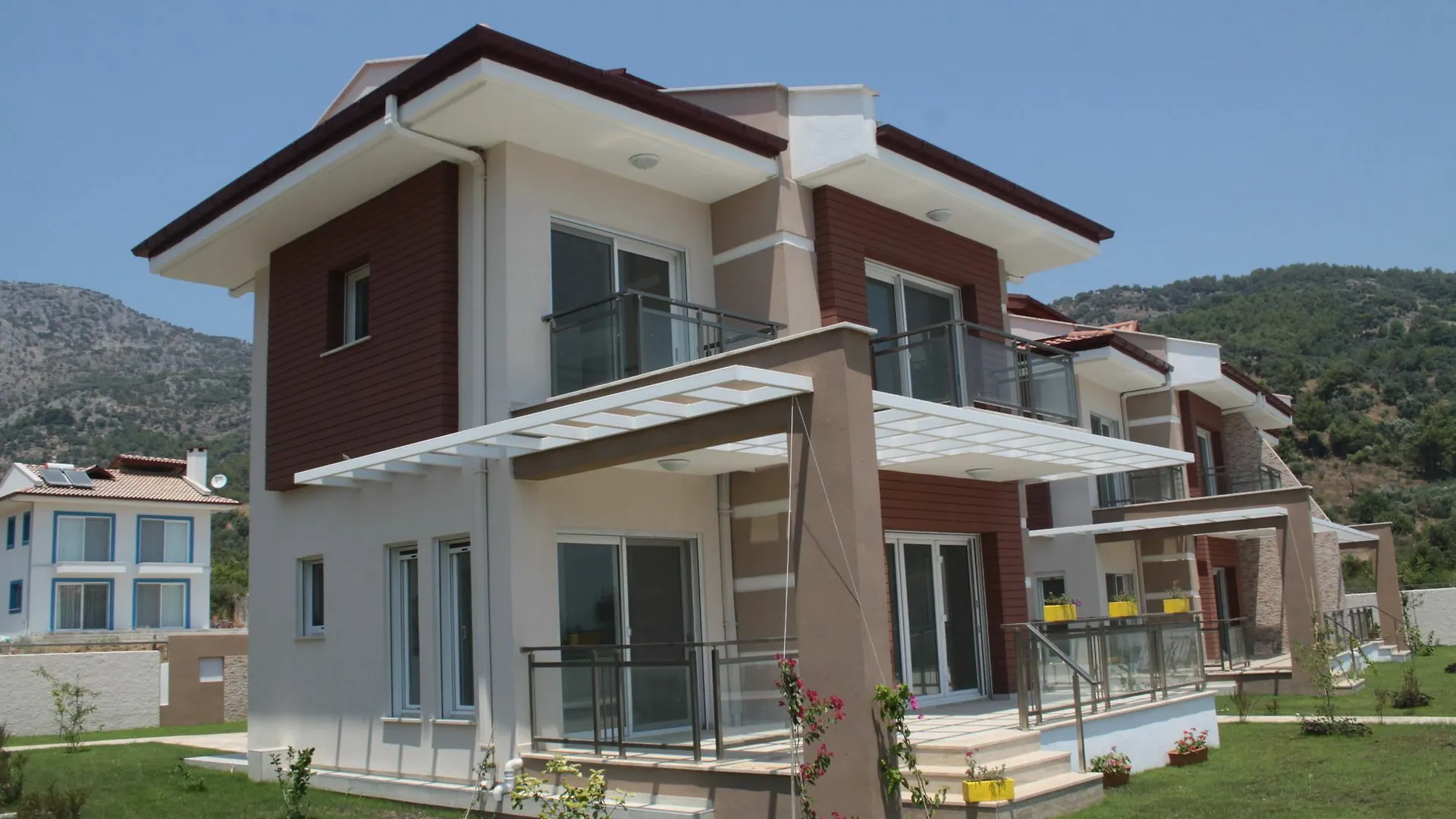 فيلة Golden Golf Sarigerme Villalari تركيا