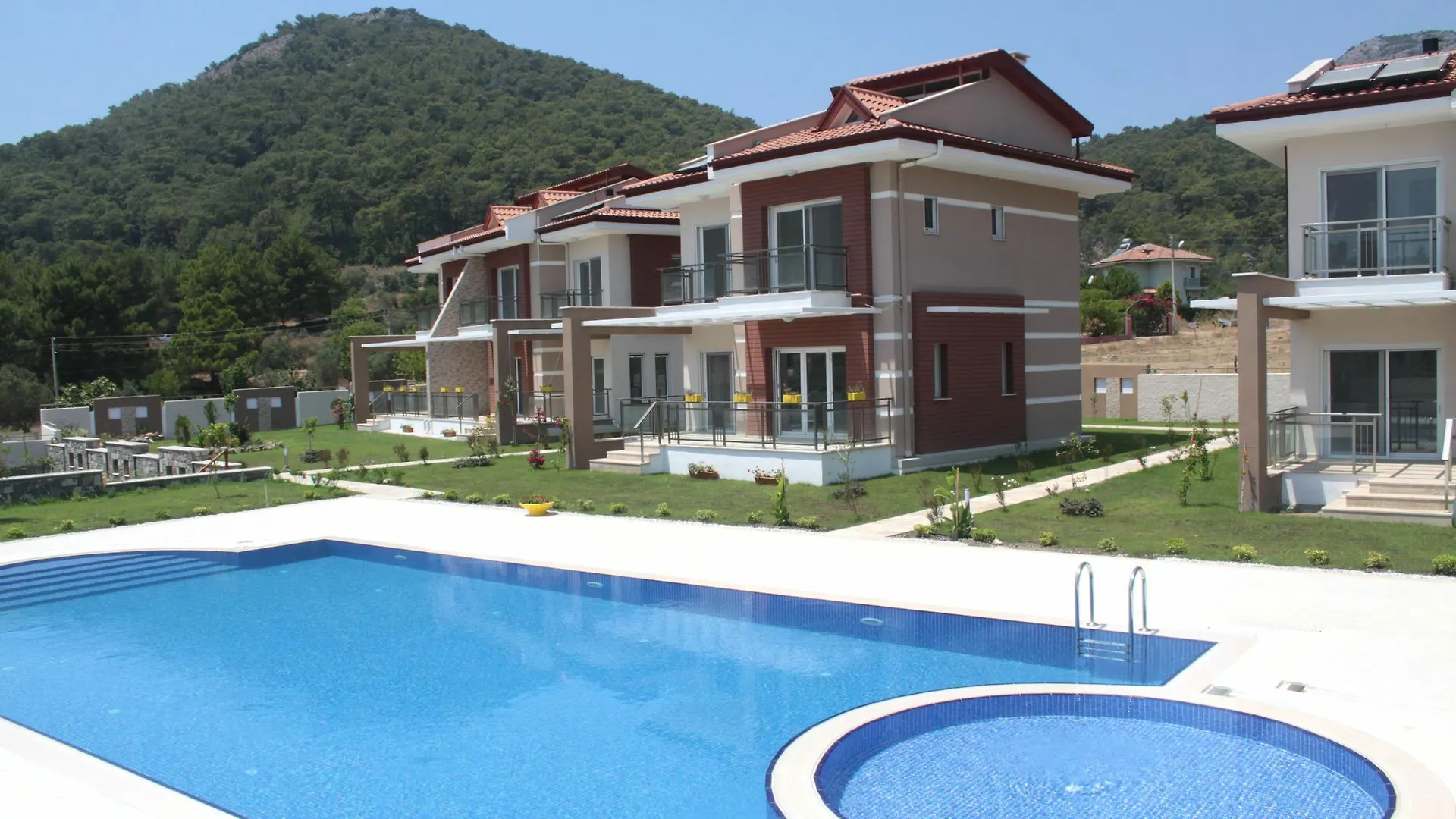 Golden Golf Sarigerme Villalari فيلة